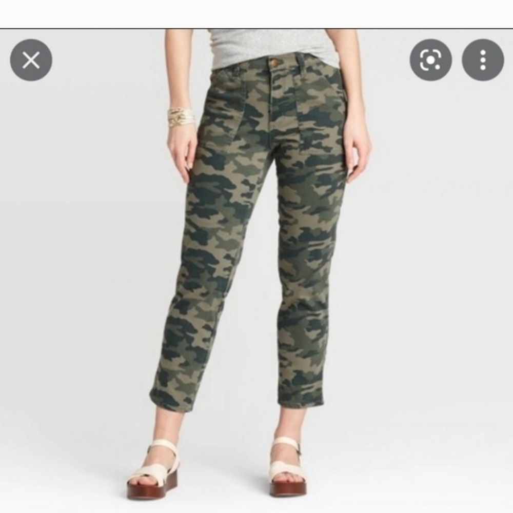 Camo Ankle Crop Straight Leg Jeans Camouflage